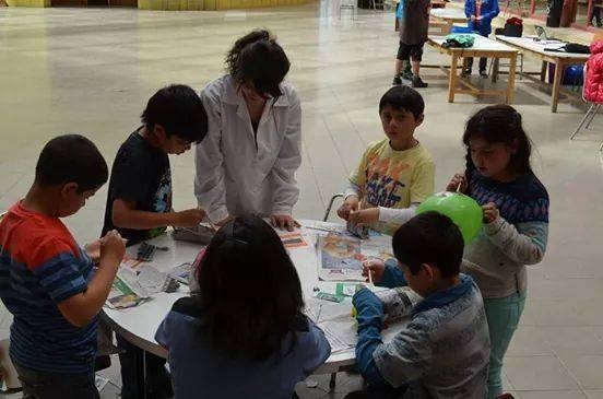 Estudiantes de Pedagogía preparan Sábado Científico