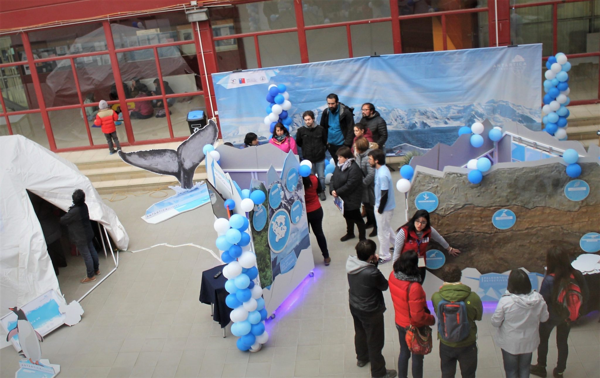 Exposición Antártica Extrema continúa su itinerancia en el Centro Integral Infantil de Juego y Movimiento