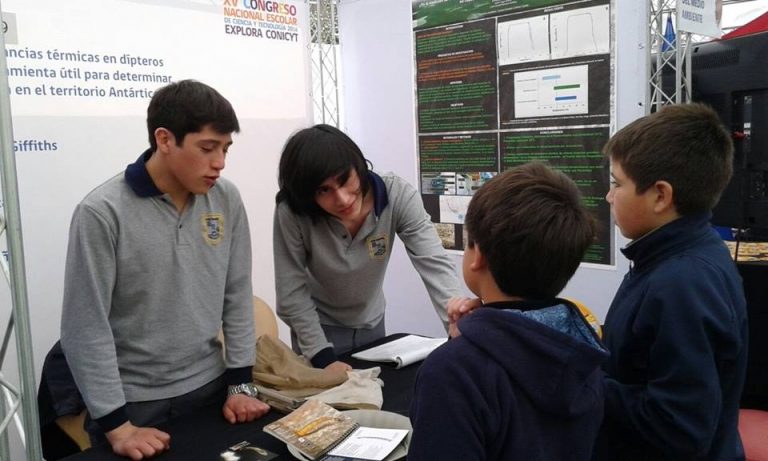 Estudiantes de Puerto Williams ganan importante premio