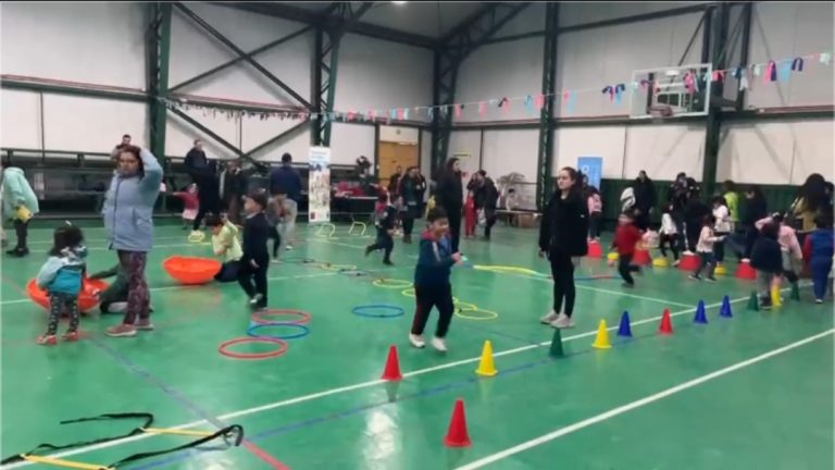 CON UNA TARDE DEPORTIVA NIÑOS Y NIÑAS DE PUERTO WILLIAMS PARTICIPARON DE LA SOCIALICIÓN DEL PROGRAMA DE INDAGACIÓN PARA PRIMERAS EDADES (PIPE) DE PAR EXPLORA MAGALLANES
