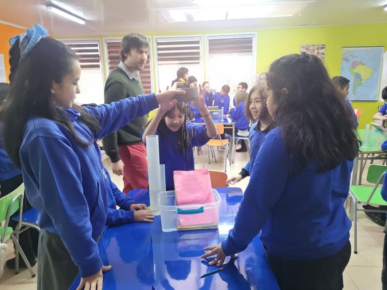 Estudiantes de quinto básico del colegio Luterano aprendieron sobre el “Hidrografía” a través del instrumento “Explora tu Ciencia” de PAR Explora Magallanes
