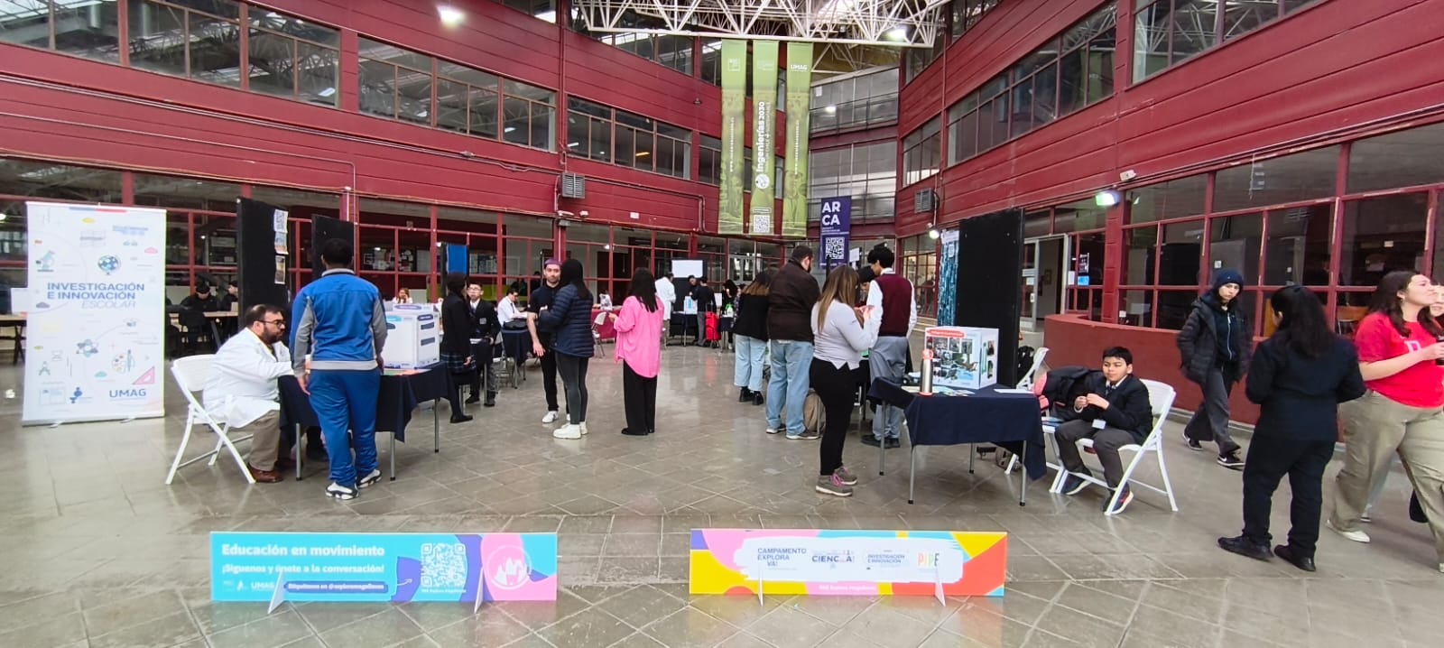 Liceo Sara Braun de Punta Arenas y la Escuela Coronel Santiago Bueras de Puerto Natales representarán a la región en el Congreso Nacional de Explora 2025