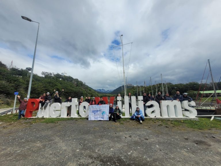 20  docentes y educadoras de párvulos participaron del Campamento Explora VA del programa Explora que se desarrolló en Puerto Williams