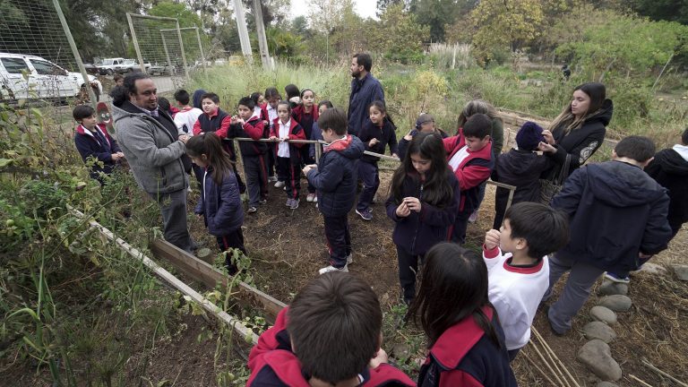 Escolares celebraron el Día de la Tierra en el Huerto UTalca