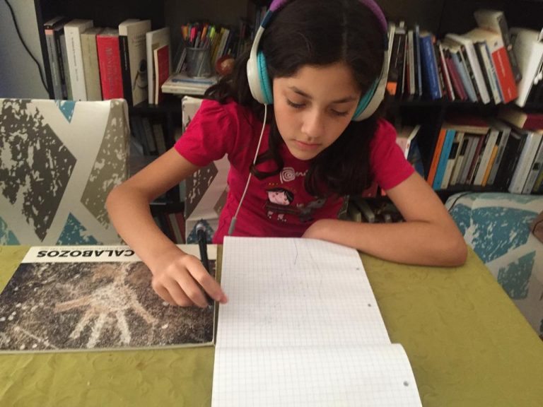 Audio Cuentos enseñan el patrimonio científico maulino