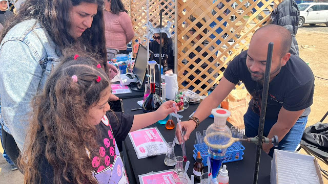 Investigadores de la UTalca compartieron sus conocimientos en el Festival de las Ciencias 2025