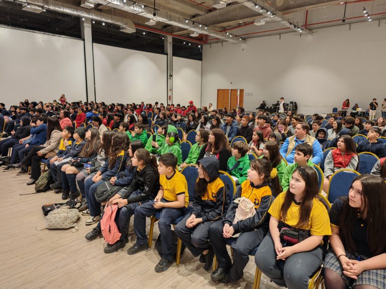 Ñuble Tectónico debutó con la experiencia escénica “La Falla”