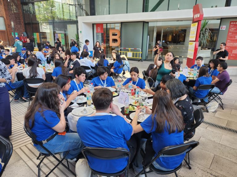 Estudiantes de Ñuble representaron a la región en el Congreso Nacional Explora 2025