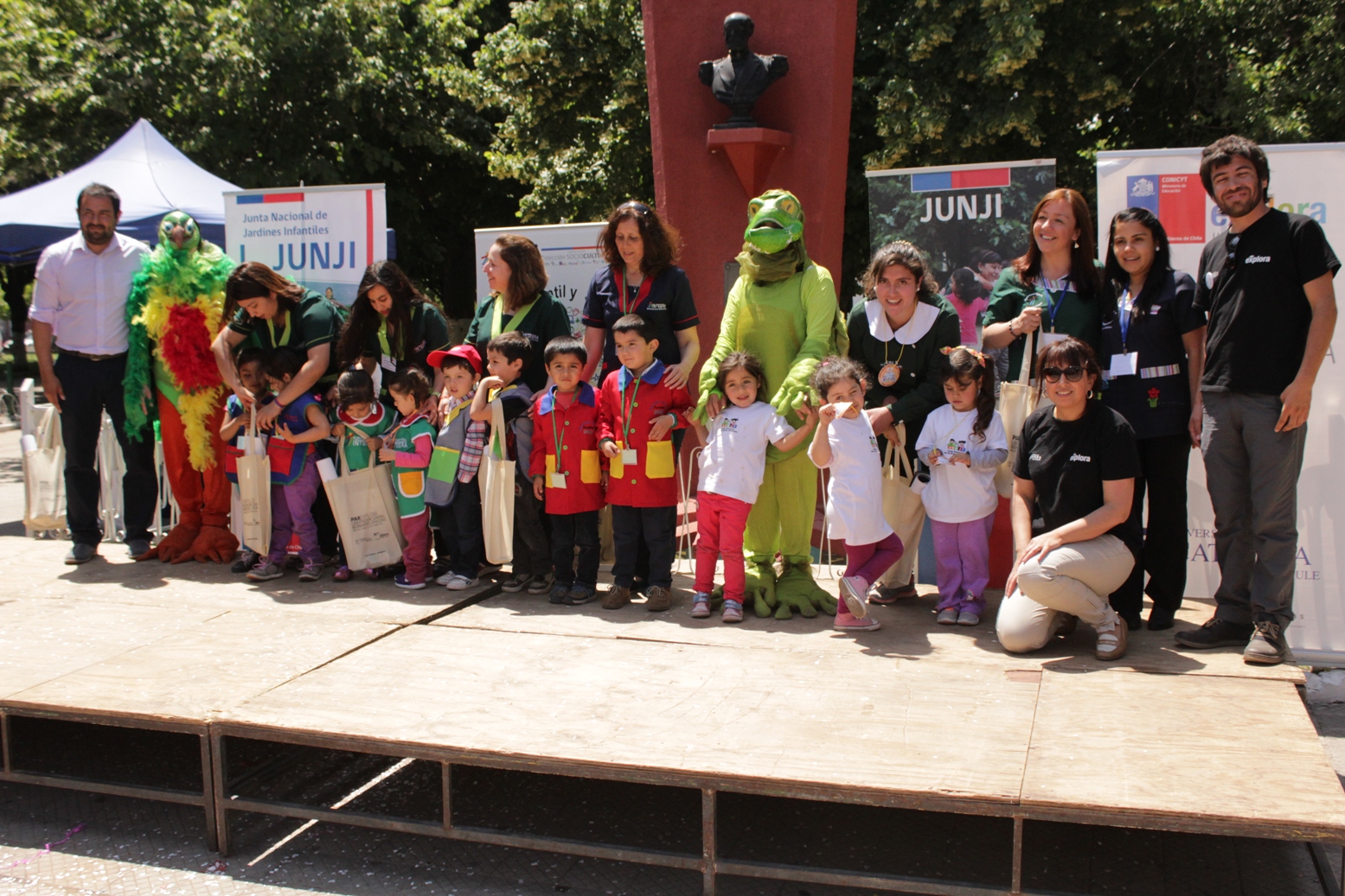 Niños y niñas de jardines infantiles de la región celebraron su día con Feria Científica Escolar