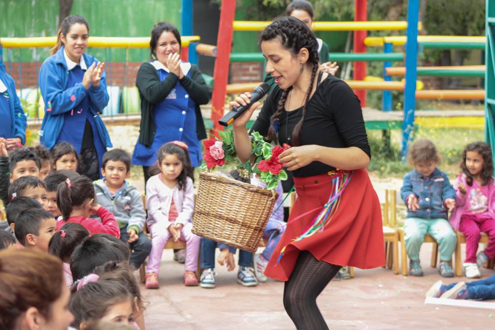 Premiamos a estudiantes ganadores del Álbum de los Océanos