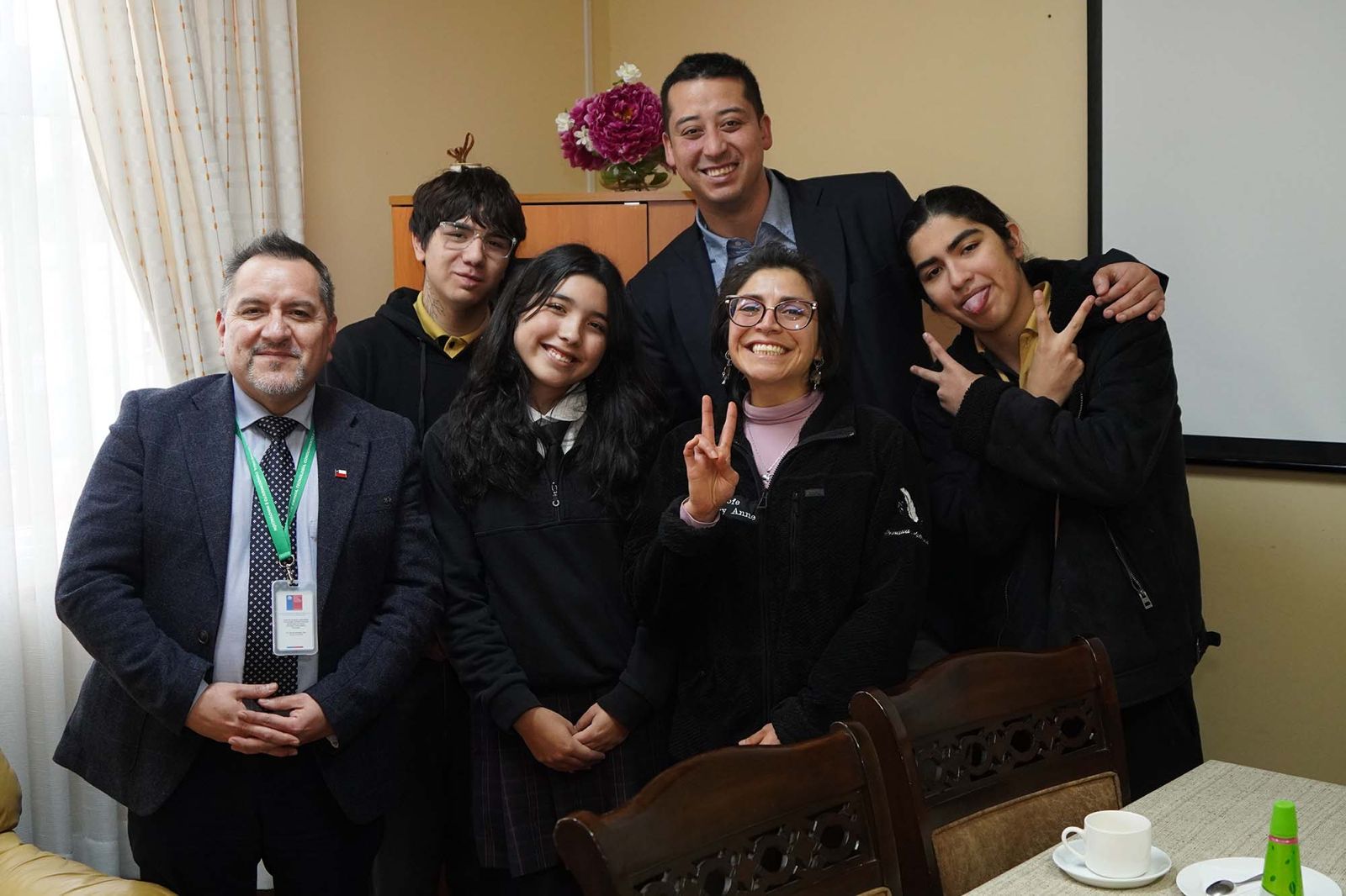 Seremi de Ciencia de Los Ríos conoció proyectos de innovación liderados por estudiantes de Paillaco