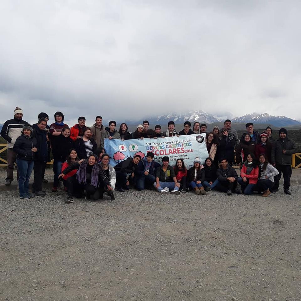 Colegios de Quilicura y Santiago destacan en Interregional de Debates de Magallanes