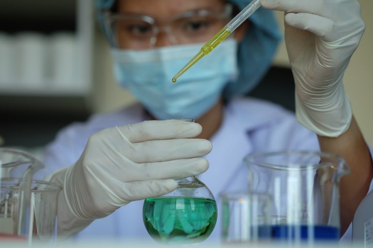 Futuros científicos preocupados por el cambio climático