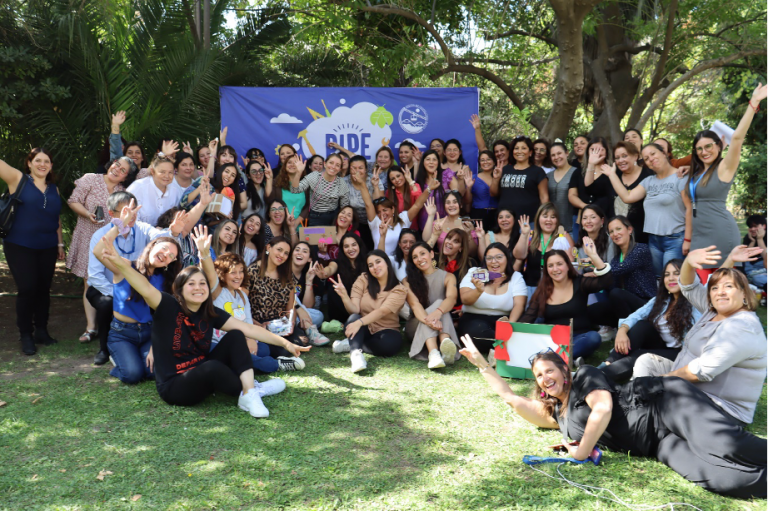 Equipos pedagógicos de la Región Metropolitana, fueron capacitados para potenciar competencias científicas en sus salas de clase