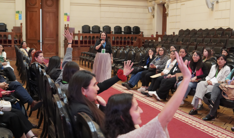 La ciencia comienza en la infancia: “al estar en PIPE recuperé mi curiosidad, recuperé el encanto por enseñar”