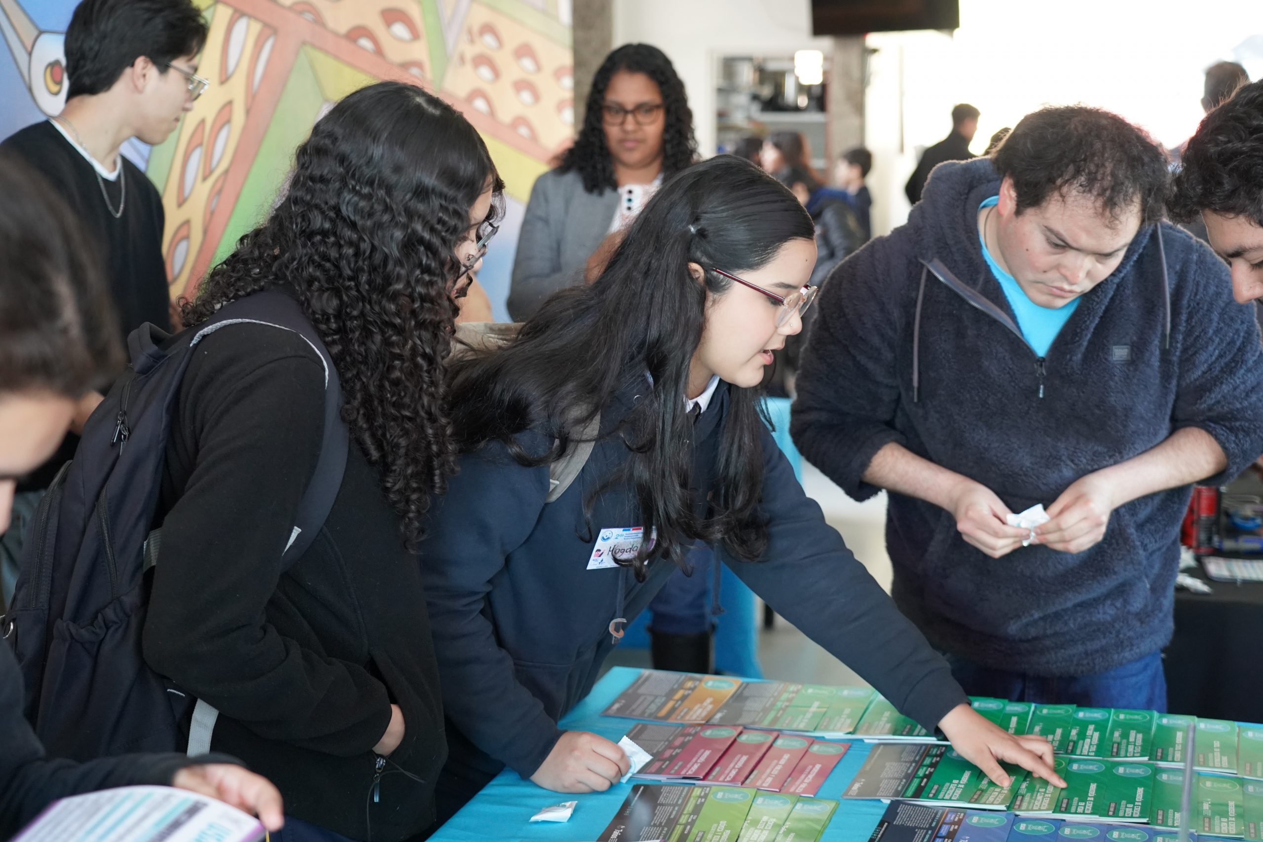 Ciencia, tecnología e innovación desde las aulas: II Feria Científica Escolar Técnico Profesional reunió a más de 100 participantes