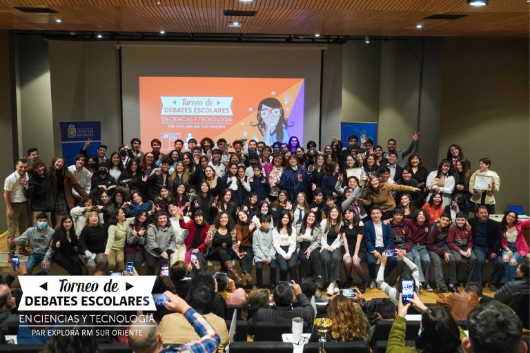 Finaliza el Torneo de Debates Escolares 2022 y reconoce a sus participantes en emotiva ceremonia