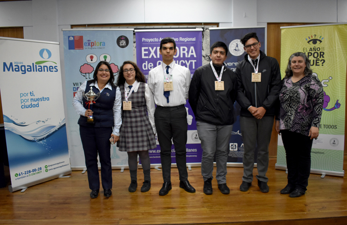 Colegio Sagrado Corazón de Jesús de Hospicio gana inter regional de debates científicos en Punta Arenas