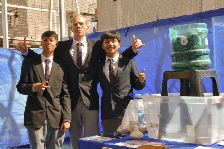 CONVOCAN A COMUNIDADES EDUCATIVAS A GENERAR PROYECTOS DE INVESTIGACIÓN E INNOVACIÓN ESCOLAR