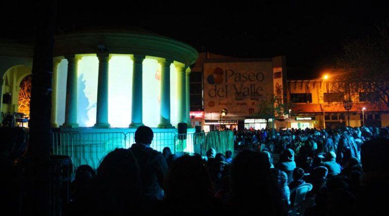 ¡Empezó la XXIII SNCyT con luces e historias oceánicas en Quillota!