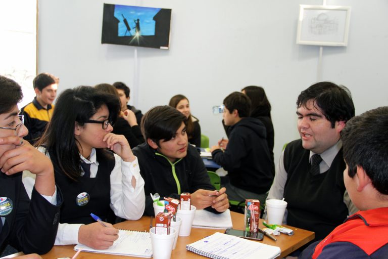 Docentes emprenden el desafío de recorrer la ruta de la investigación