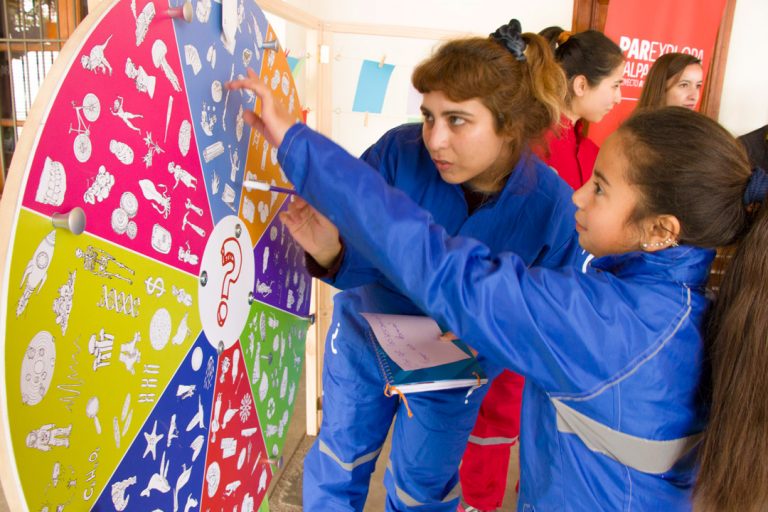 ¡Inauguramos la Semana de la Ciencia con una intervención en Metro Valparaíso!