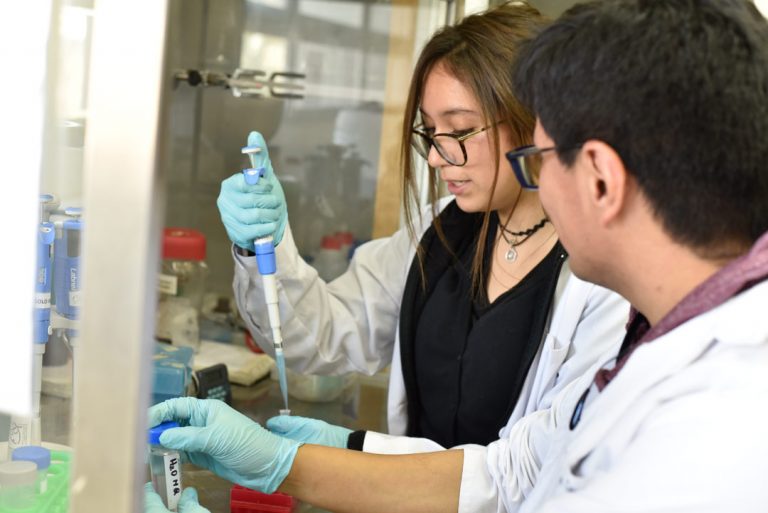 Escolar innova emprendimiento científico para diagnosticar enfermedad pulmonar