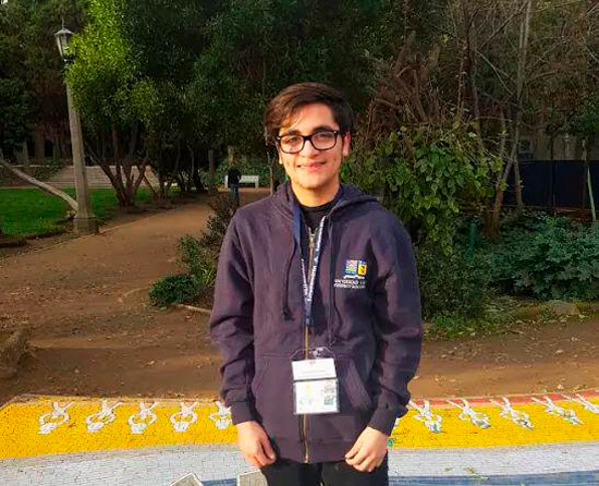 Primero en la Región: ¡Joven San antonino ingresa a la U gracias a su talento científico!