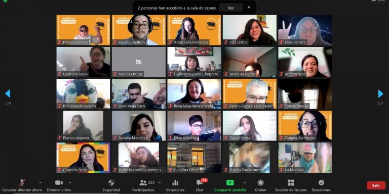 Más de 200 escolares aprenden técnicas de comunicación en el tercer taller de las Academias Explora