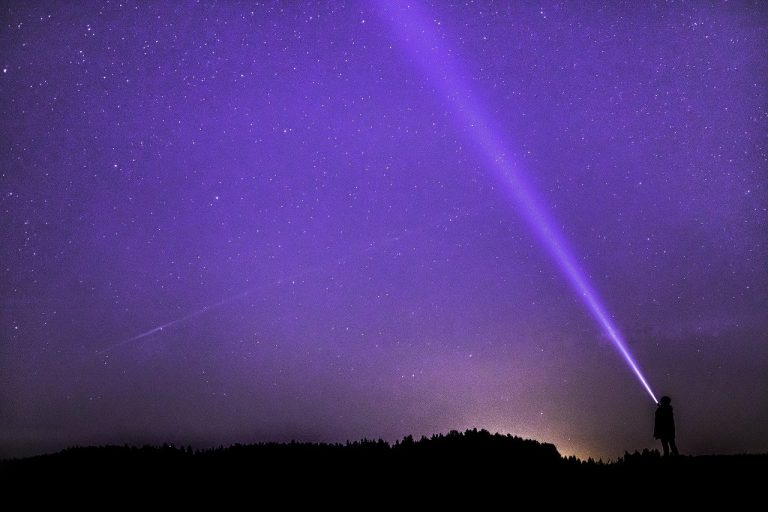 ¡Exploradoras del espacio sideral! “Mujeres y Astronomía” es el nuevo ciclo de marzo en Viernes de Cultura Científica