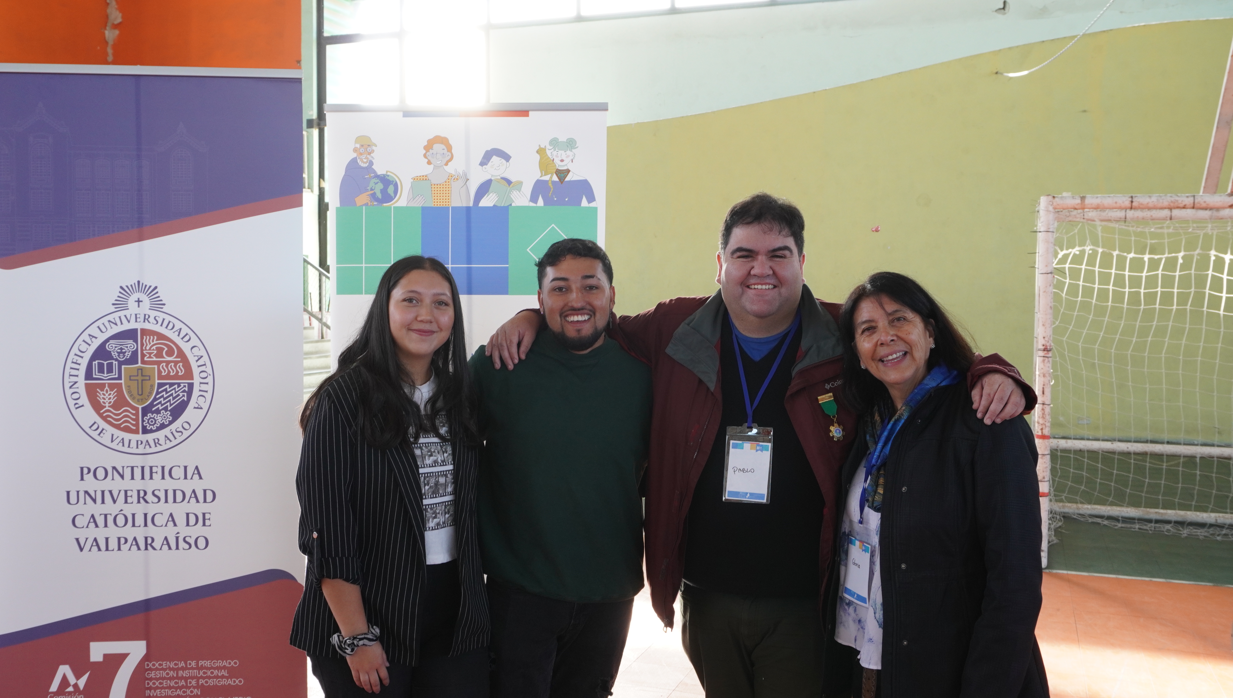 Pasión por las ciencias: generaciones unidas por las Academias Explora