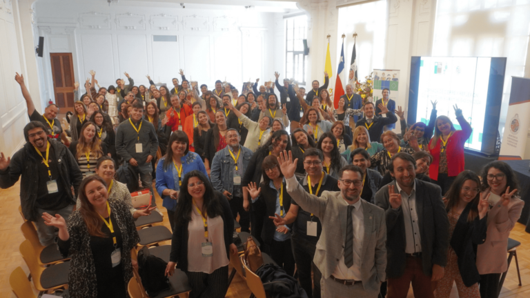 Más de un centenar de docentes de la región de Valparaíso son reconocidos por guiar proyectos científicos escolares