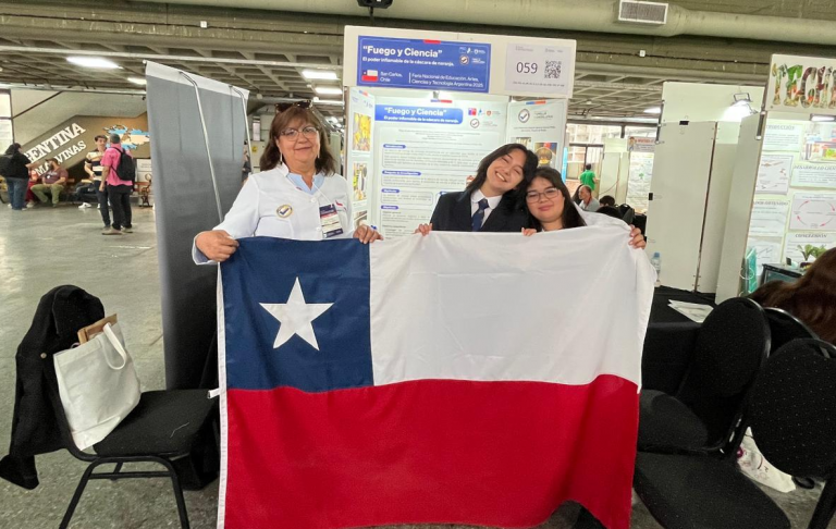 Alumnas de Explora Ñuble representan a Chile en principal feria científica escolar de Argentina